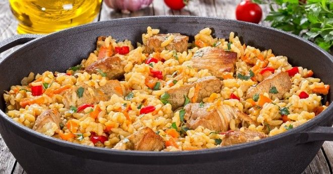 Не делайте так! Главные ошибки, которые превратят плов в клейкую кашу