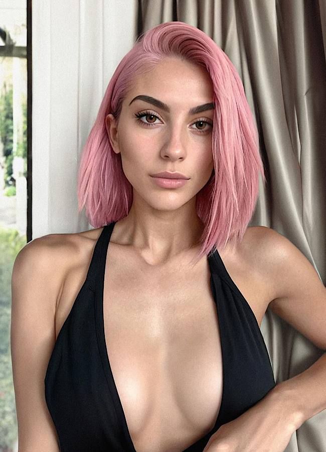 Как модель, созданная искусственным интеллектом, зарабатывает тысячи долларов ежемесячно