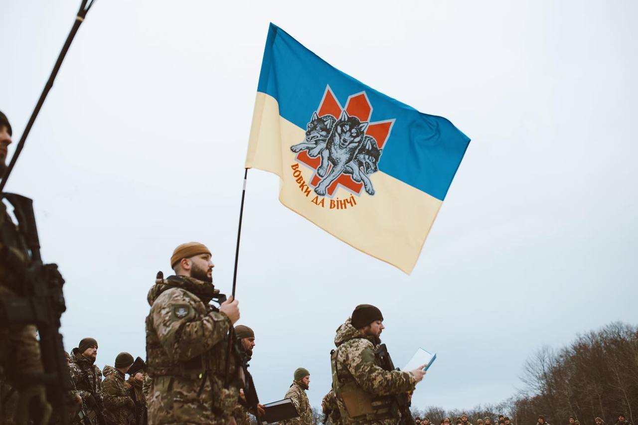 Выдающиеся черты павшего воина Да Винчи. Он успел показать, каким должен быть герой