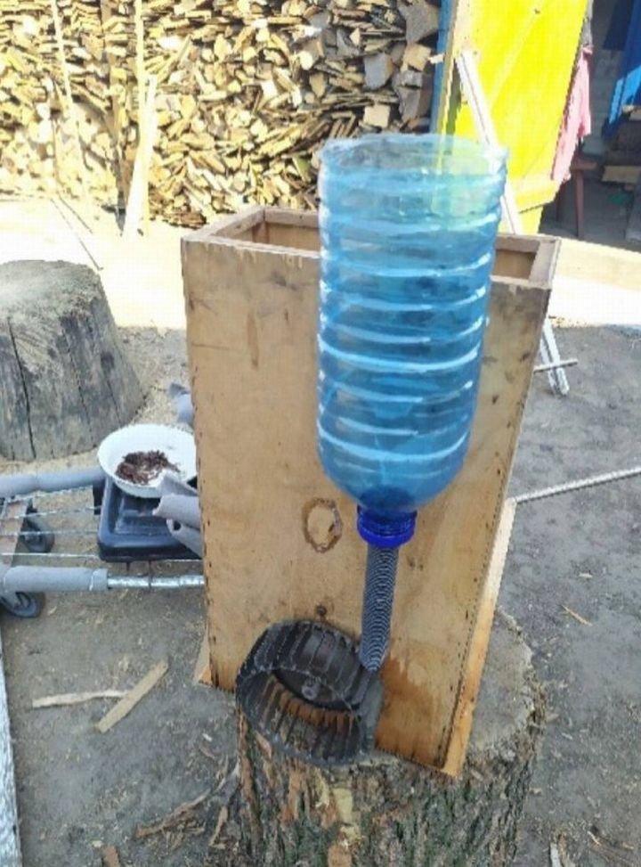 Школяр із Житомира розробив генератор, який виробляє електроенергію з дощу (фото)