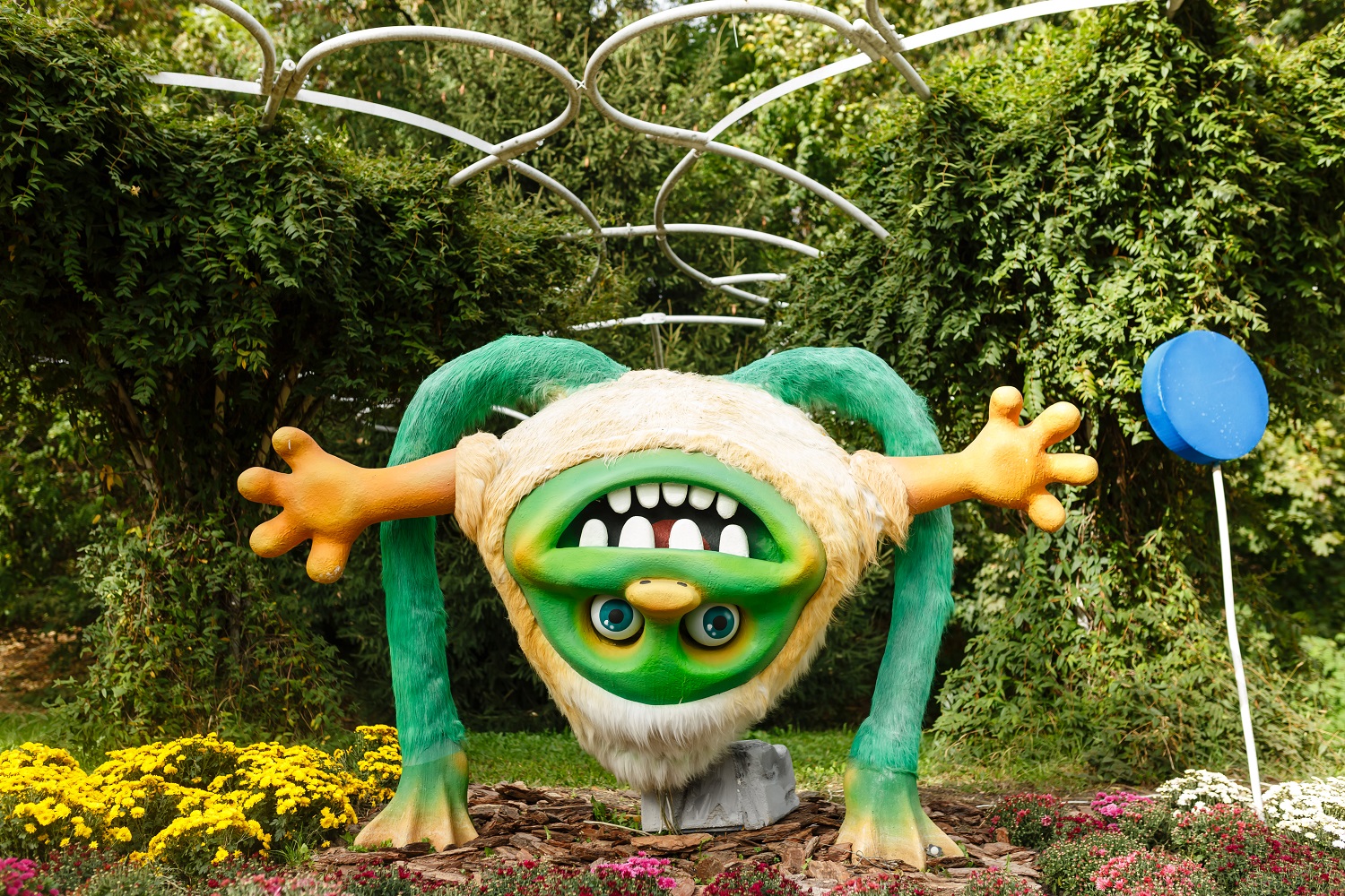 У Києві відкрилася виставка хризантем для дітей і дорослих: вражаючі фото