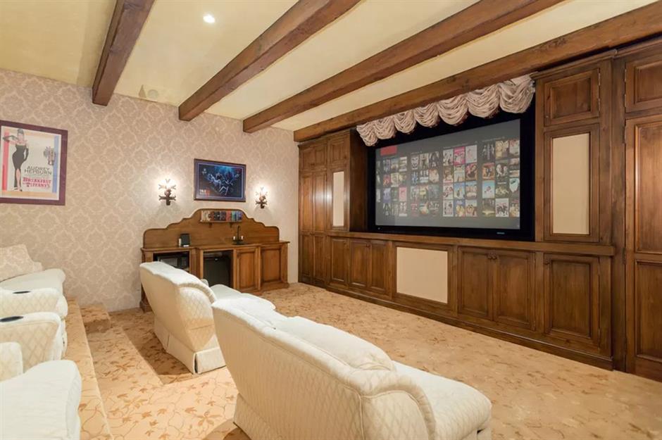 Будинок принца Гаррі та Меган Маркл у США: як виглядає шикарний особняк за 15 млн доларів