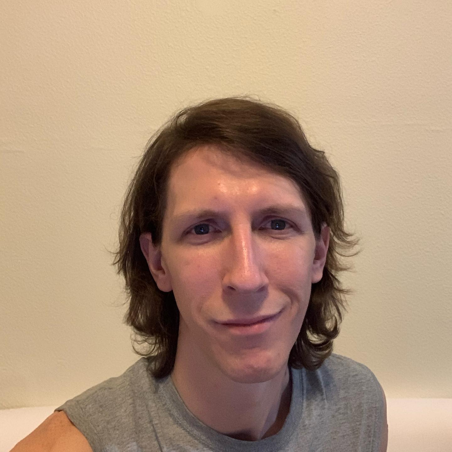 Отслужил в армии и устроился учителем. Что стало с актером, который сыграл маленького Форреста Гампа?