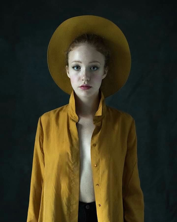 Ходит в темноте и имеет портативный мусорник. Экопривычки актрисы Марии Стопник, которые стоит взять на заметку