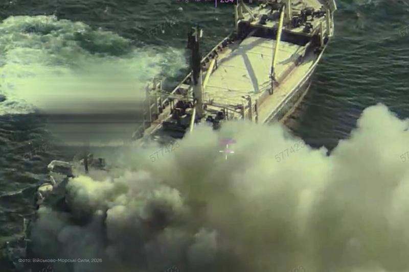 Russia hits civilian grain ship with cruise missiles, killing five