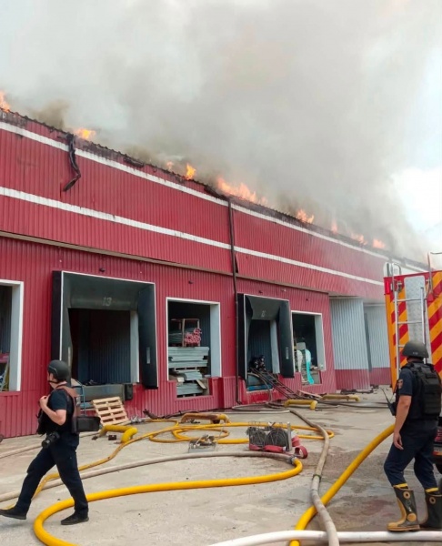 Russia hits Kharkiv publishing house depot twice, destroying millions of books