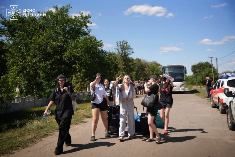 Second Russian strike on train in Odesa region leaves child injured: Footage