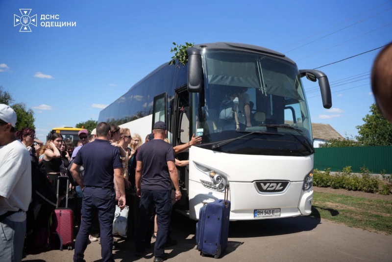 Second Russian strike on train in Odesa region leaves child injured: Footage