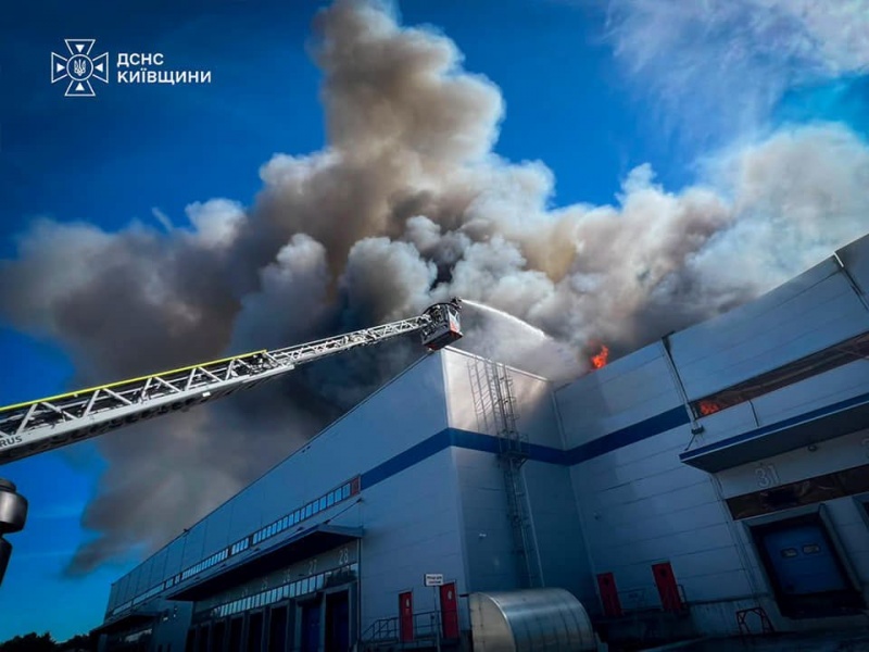 Russia's overnight attack hits major warehouses and businesses near Kyiv: What we know