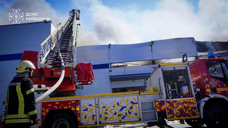 Russia's overnight attack hits major warehouses and businesses near Kyiv: What we know