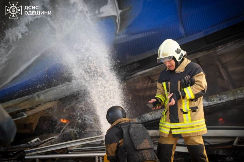 Russian attack hits two Odesa hypermarkets, warehouses and energy facilities