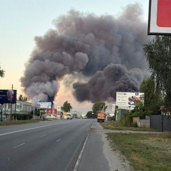 Russia strikes postal warehouses three times in Kyiv region