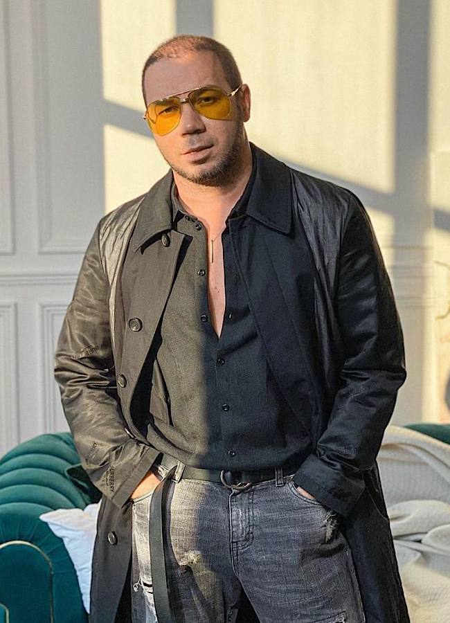 &quot;Это не только одежда&quot;: Андре Тан объяснил, в чем важность моды