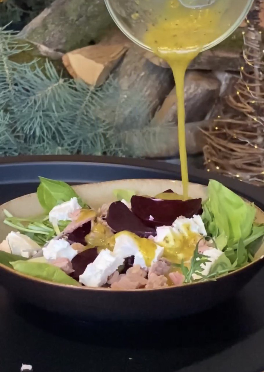 Праздничный салат из свеклы, который можно есть даже ночью