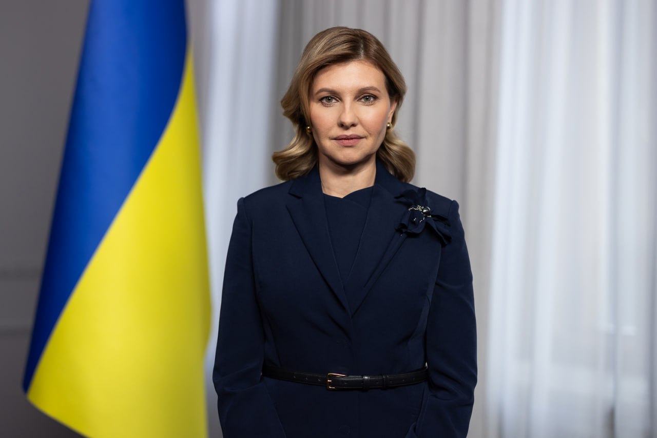 30 лучших образов Елены Зеленской за 2023 год