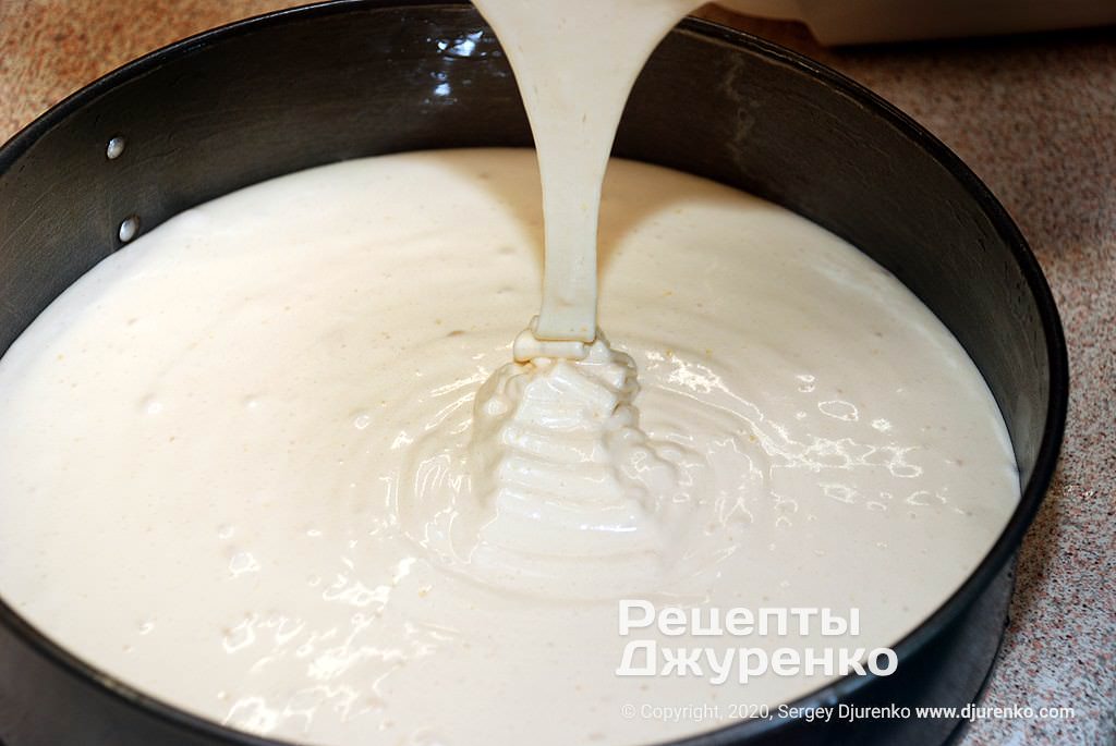 Кулинар поделился рецептом бисквитных коржей, которые получаются всегда