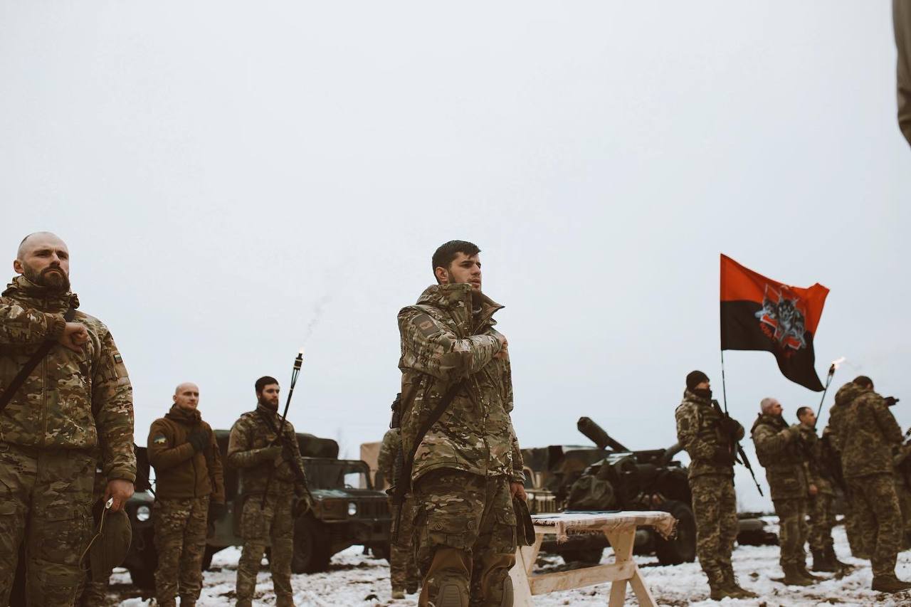 Выдающиеся черты павшего воина Да Винчи. Он успел показать, каким должен быть герой