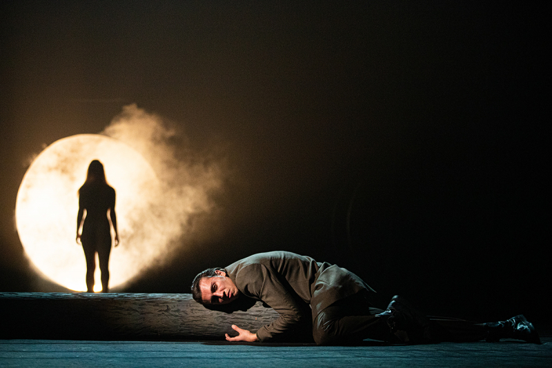 5 спектаклей в театре Франко, из которых выходишь другим человеком