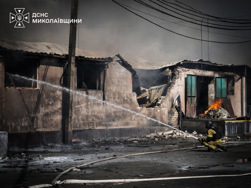 Russia terrorizes Mykolaiv for nearly day: Two killed, one-year-old among injured