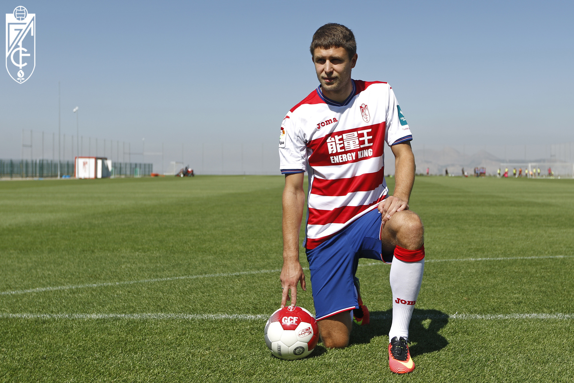 Звезда "Динамо-86" и реактивные вингеры, или Как украинцы не завоевали Испанию до Довбика