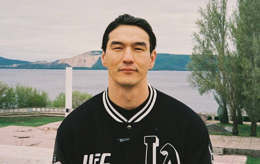 Коміку Нурлану Сабурову заборонили в'їзд до Росії на 50 років: як це пов’язано з Україною