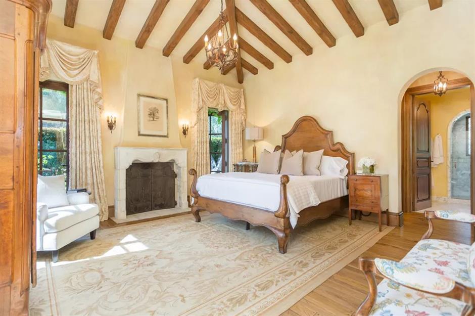 Будинок принца Гаррі та Меган Маркл у США: як виглядає шикарний особняк за 15 млн доларів