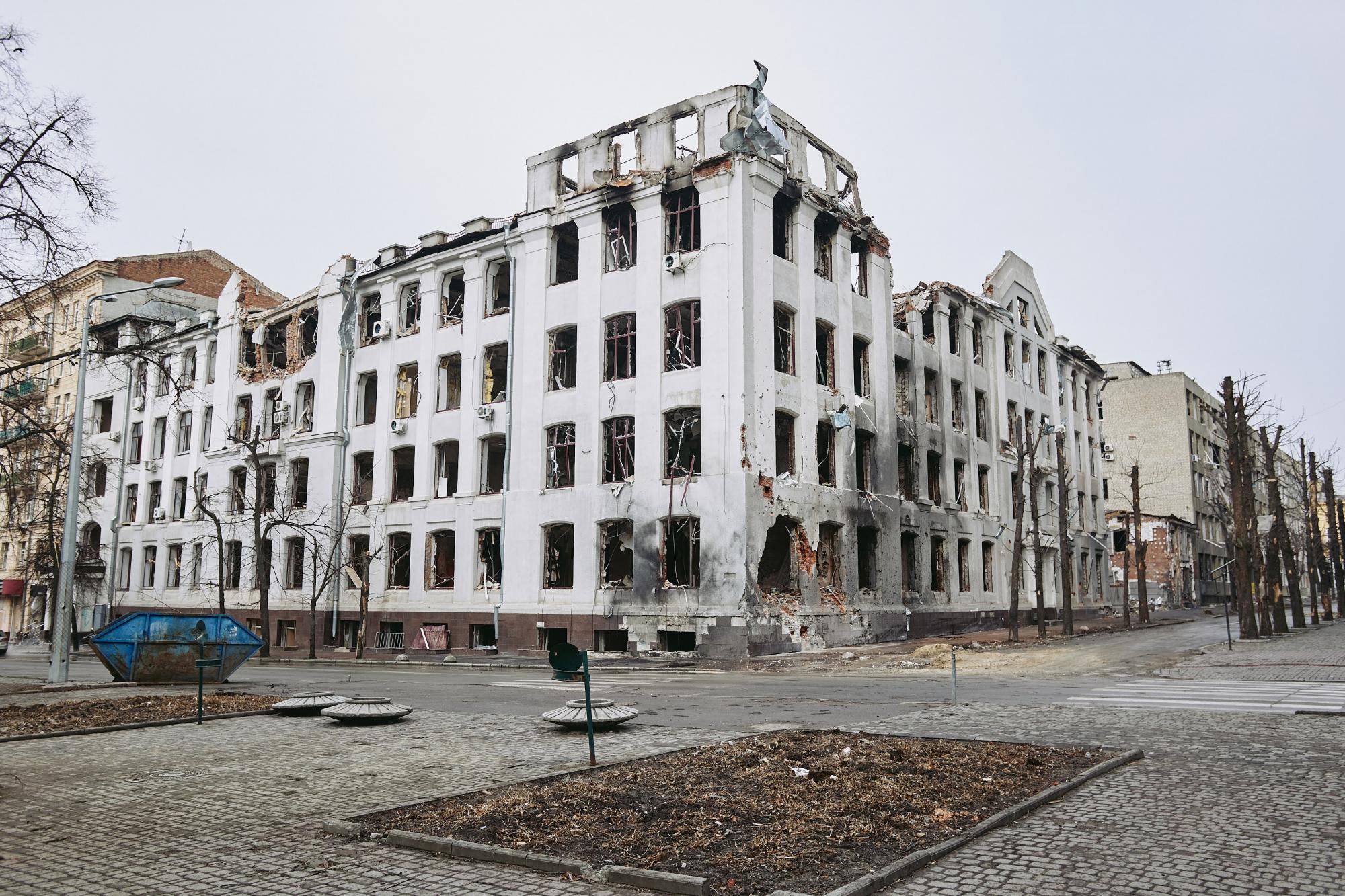 Фото Вікторія Якименко Технічна допомога на час блекаутів. IT-команда NIX надасть Каразінському університету 745 тис грн на швидкісний роутер