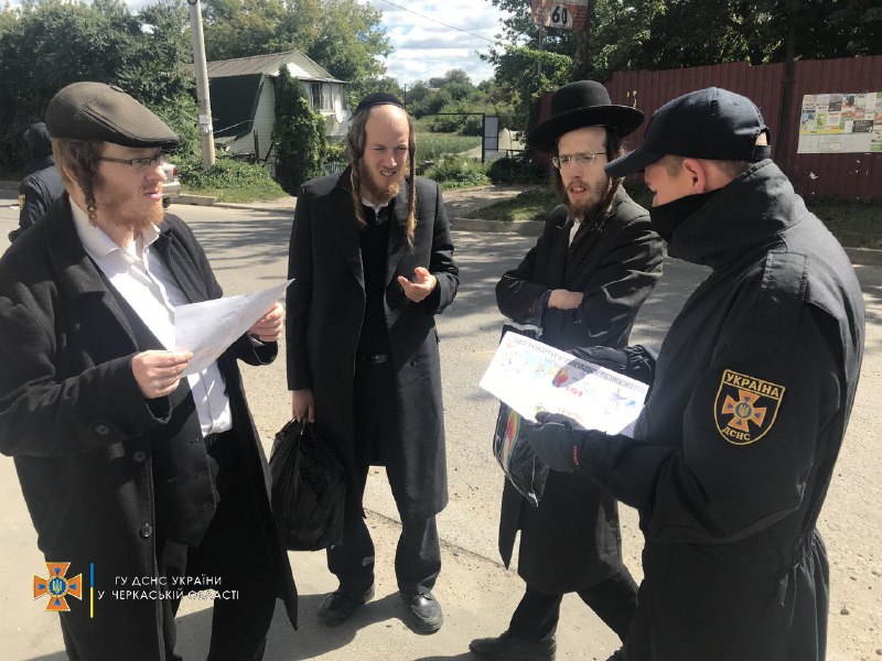 Смотрите первые фото и видео из Умани, где хасиды празднуют Рош ха-Шана