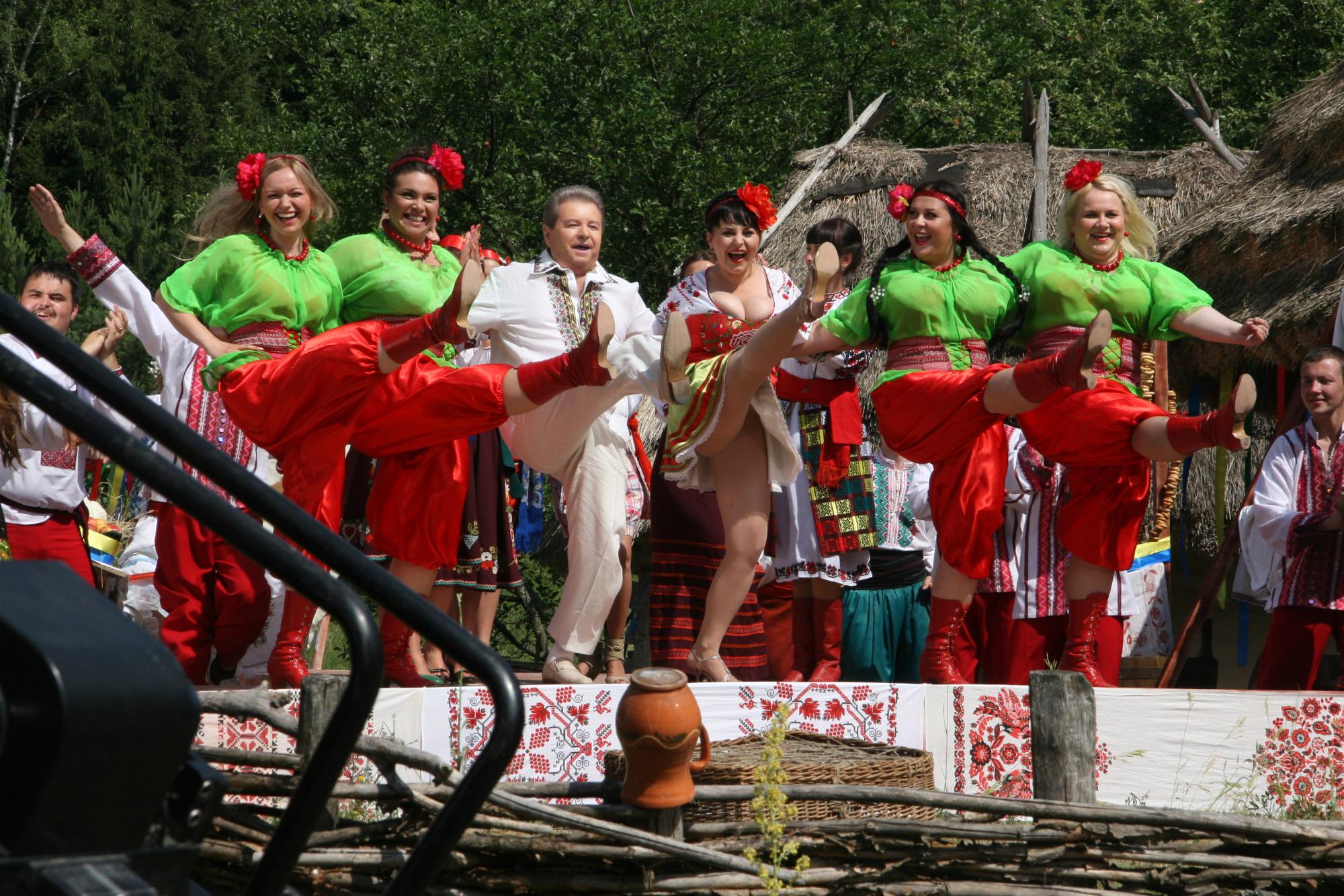 Хіту Михайла Поплавського &quot;Українське сало&quot; - 20 років: цікаві факти про пісню