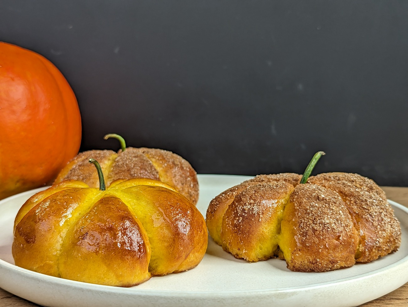 Гарбузові булочки з найпростіших продуктів за рецептом галицьких кулінарів