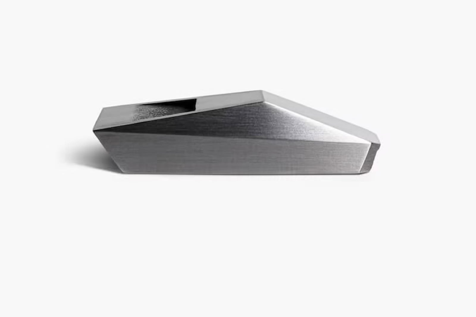 Готові по свистку: Tesla показала незвичайний Cybertruck за 50 доларів і розпродала його за дві години