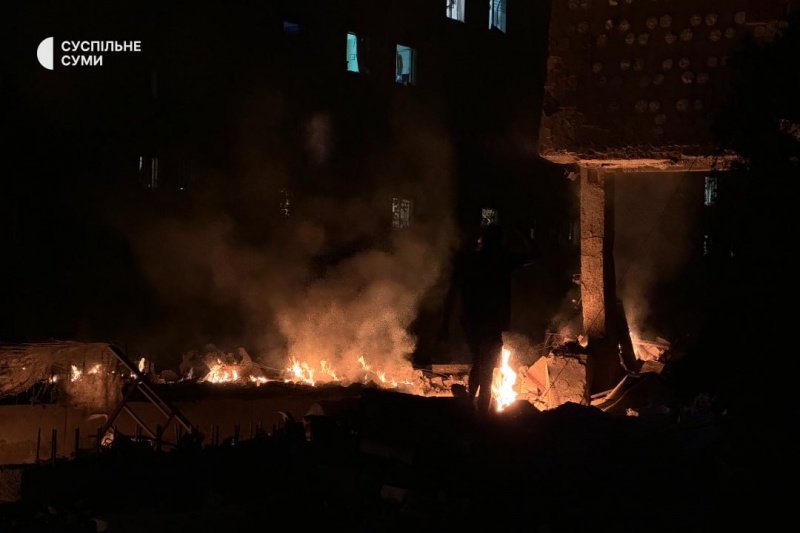 Russians strike at educational institution in Sumy