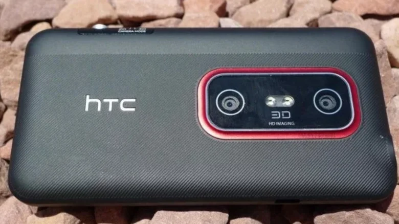 От Samsung Galaxy до iPhone. Названы 10 худших смартфонов всех времен