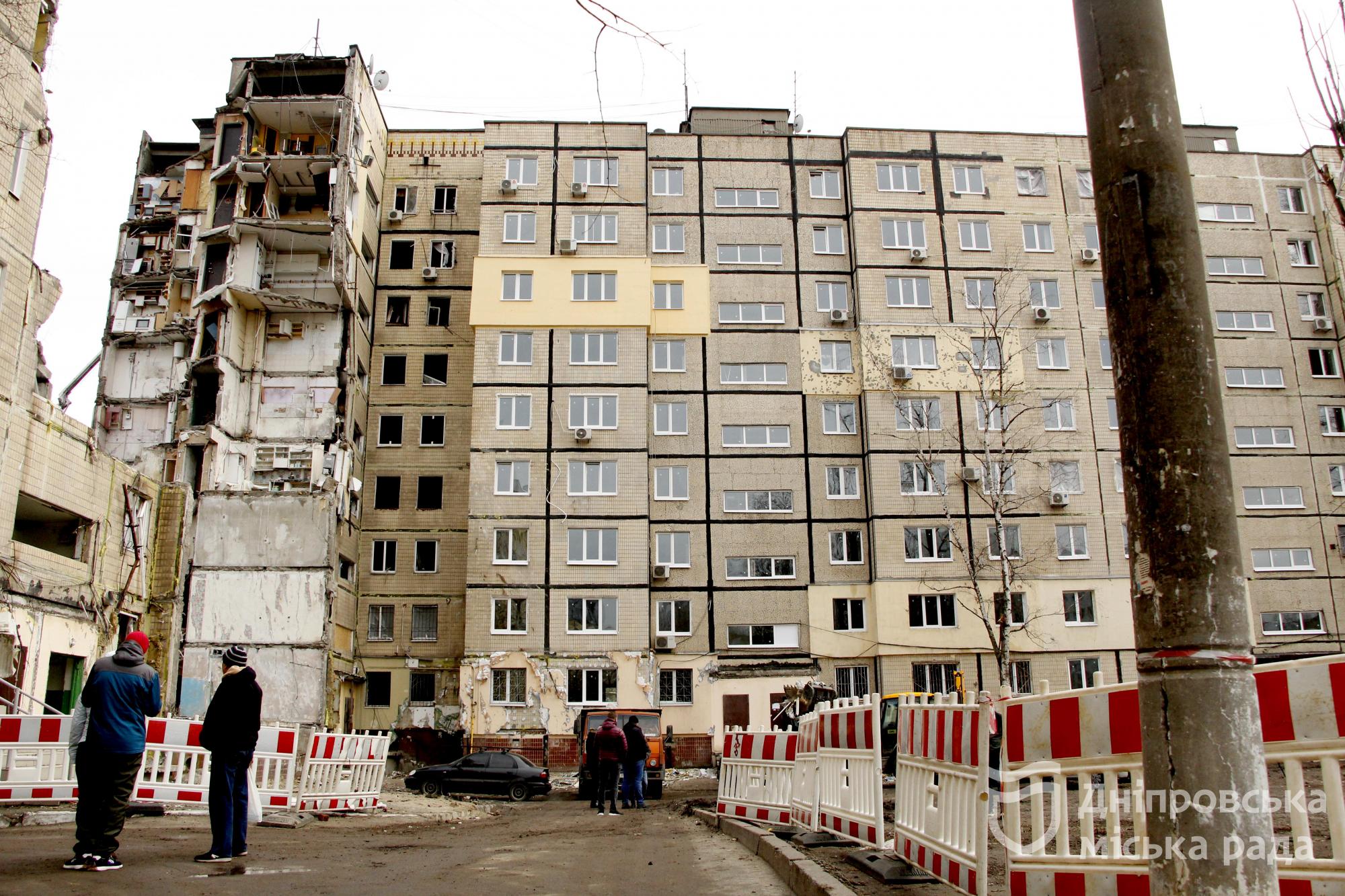 Филатов рассказал о дальнейшей работе с разрушенной частью в результате обстрела РФ дома в Днепре