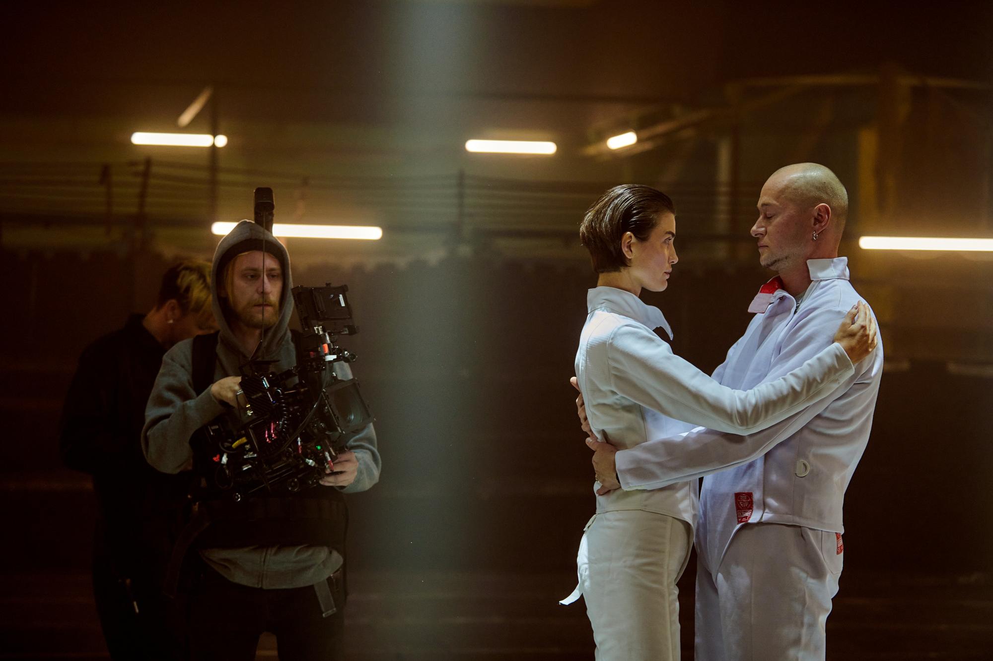 &quot;Я думала, что это шутка&quot;: суперзвезда мирового масштаба – в новом клипе Бумбокса (видео)