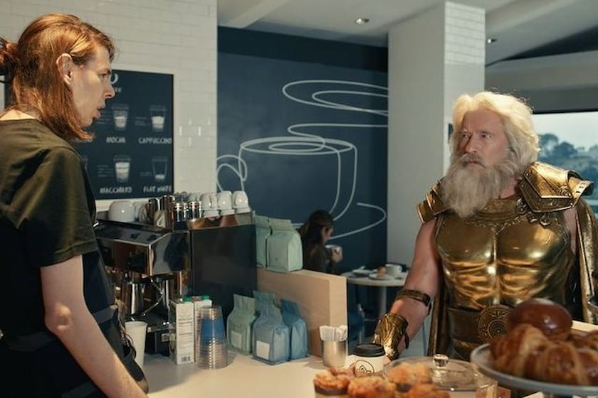 Готовится что-то электрическое: Арнольд Шварценеггер сыграет Зевса в рекламе BMW