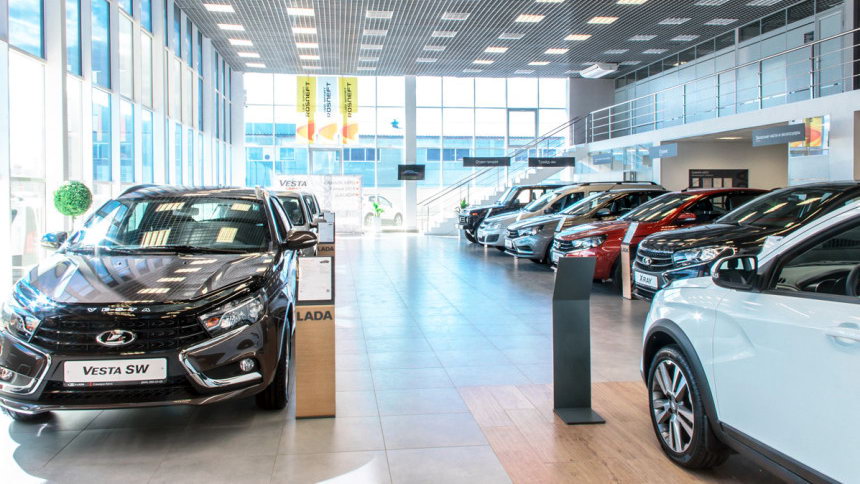 Війна Росії з Україною обрушить російський автомобільний ринок