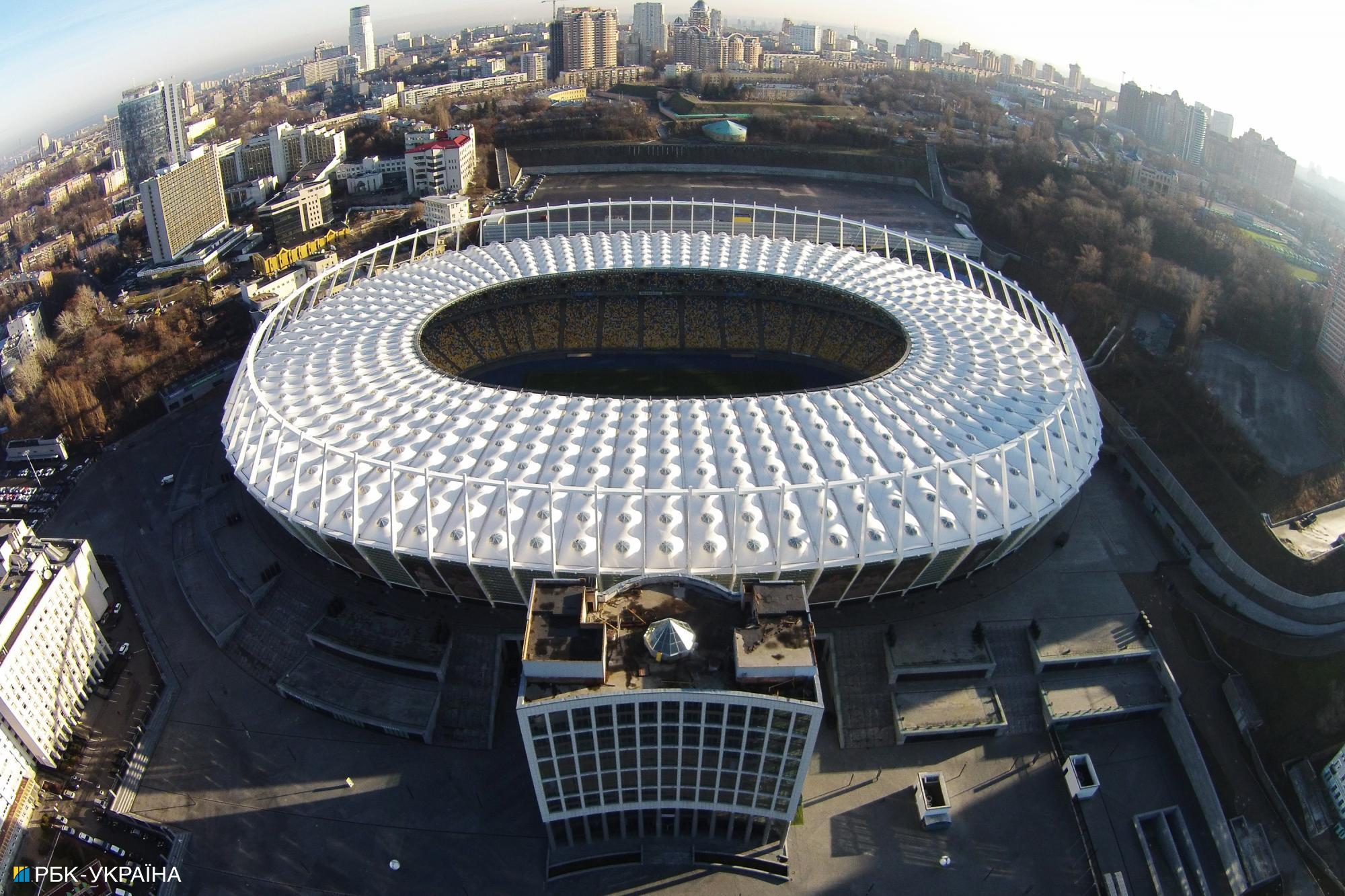 Дивіться, як змінювався Київ протягом 30 років: знакові місця на яскравих фото