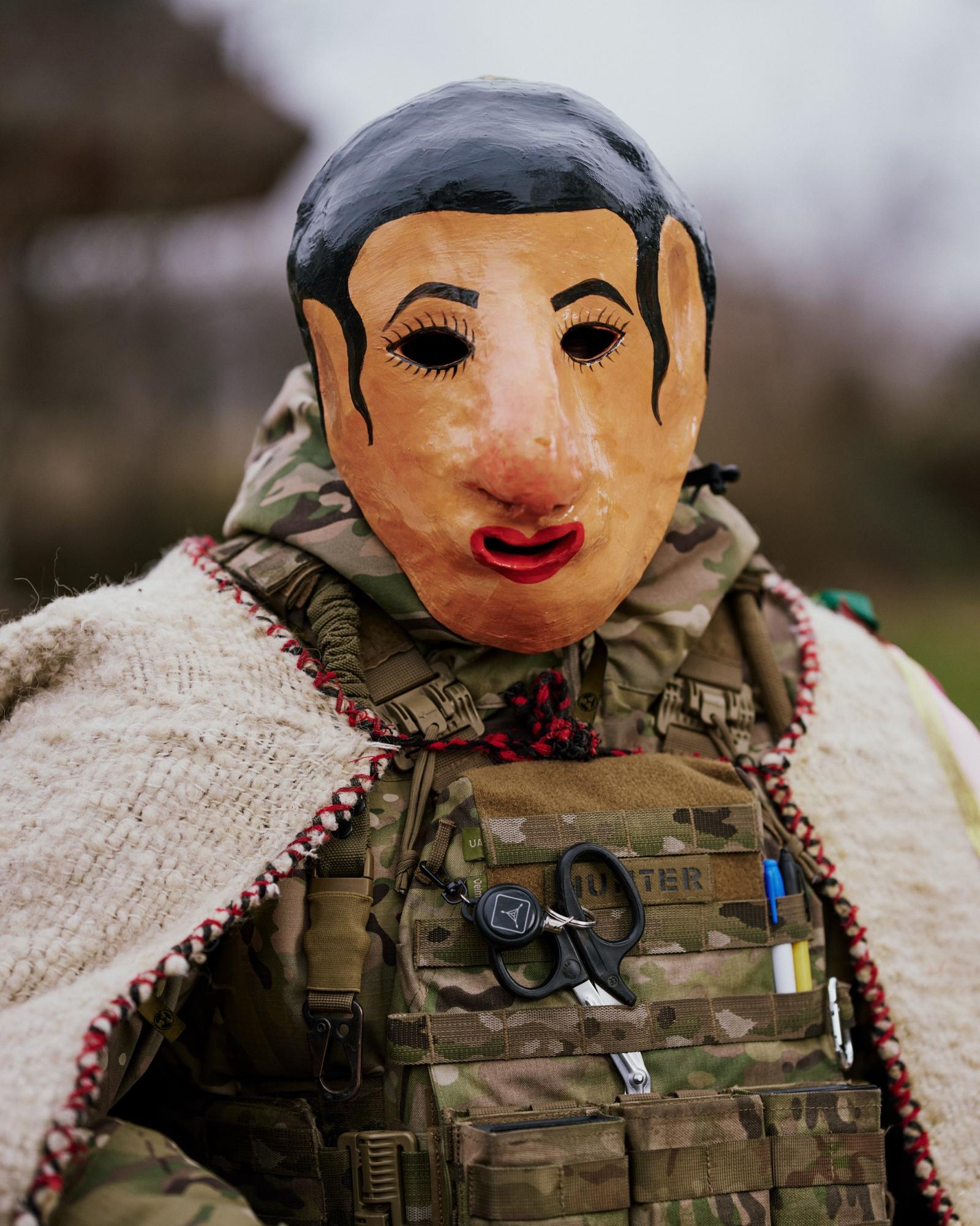 Аби чорти та зло не вхопили! Спецназівці показали дивовижні образи героїв Маланки