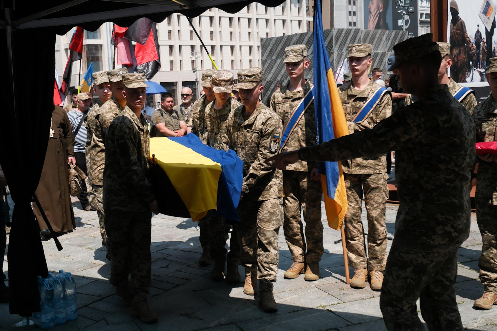 В Киеве прощаются с командиром батальона ОУН Николаем &quot;Буревием&quot; Кохановским (фото)