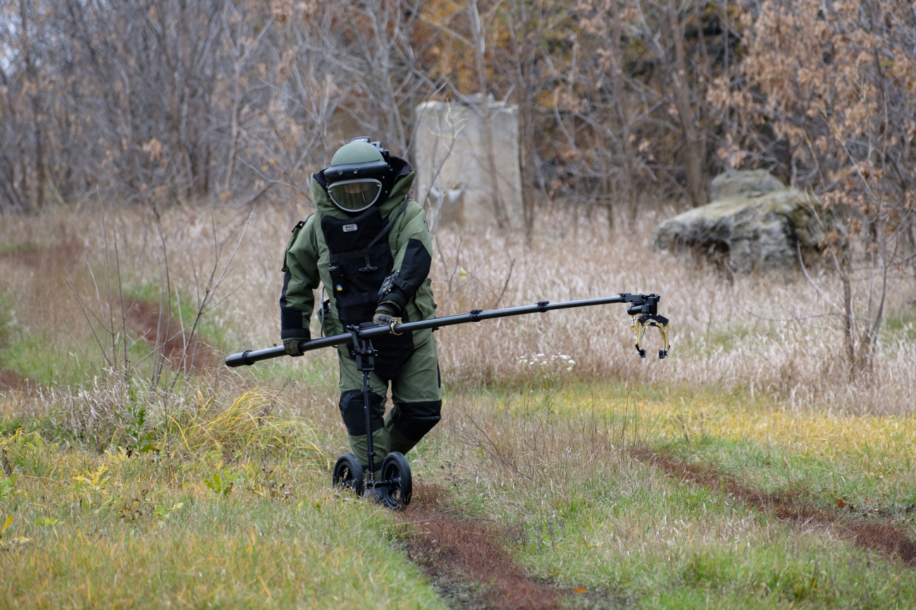 Рекрутинг в ВСУ 2023: какие вакансии предлагают украинцам и сколько платят