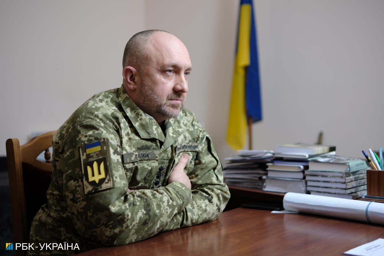 Генерал Олександр Павлюк: У Росії поки немає можливості наступати на два фронти