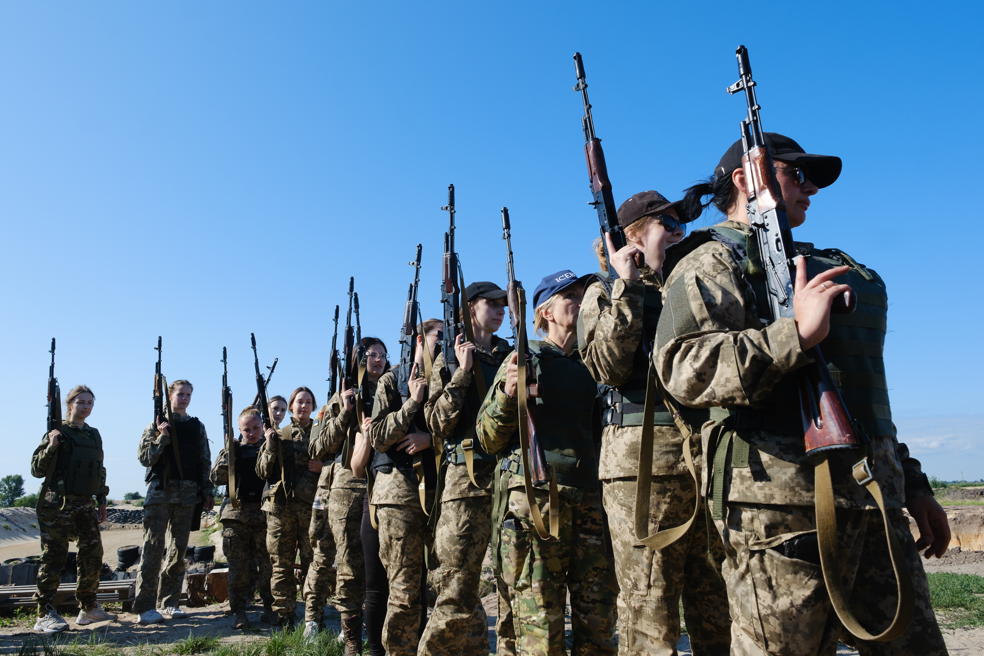 Смотрите, как выглядит новая военная форма ВСУ: фото с полигона