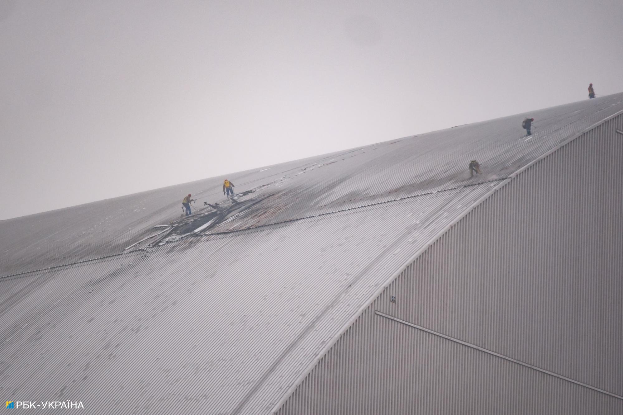 &quot;Арка перестала виконувати свою функцію&quot;. Які загрози несе удар по ЧАЕС (фоторепортаж)