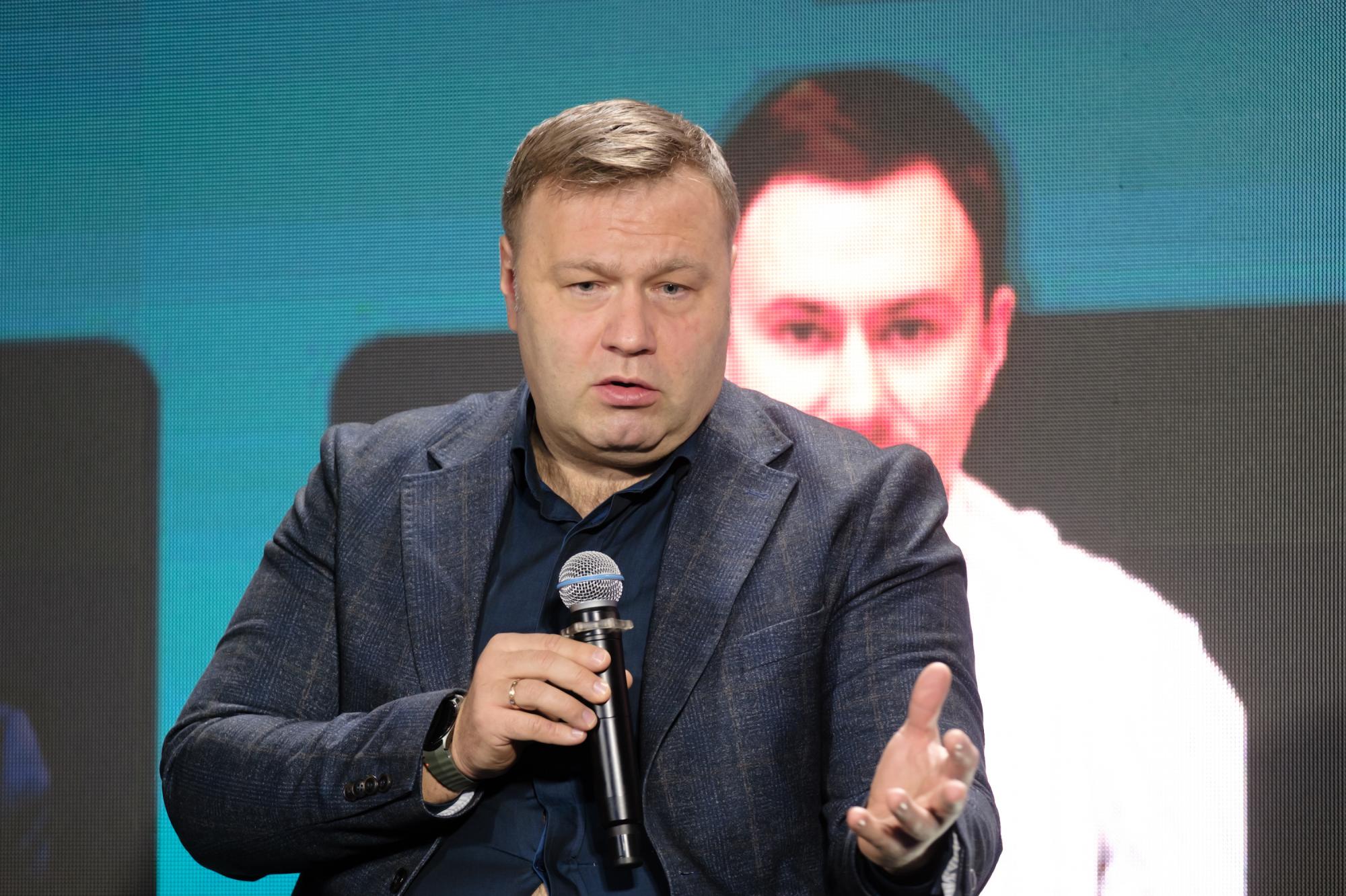 Свет, газ и топливо: энергетики обсудили вызовы зимы на конференции РБК-Украина (фото)