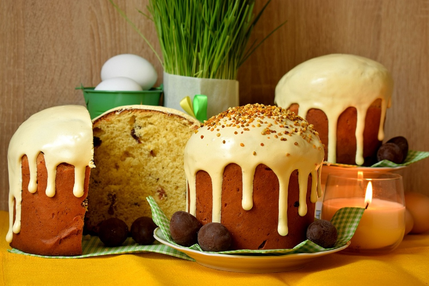 Как украсить паску без глазури: самые модные идеи 2025 года