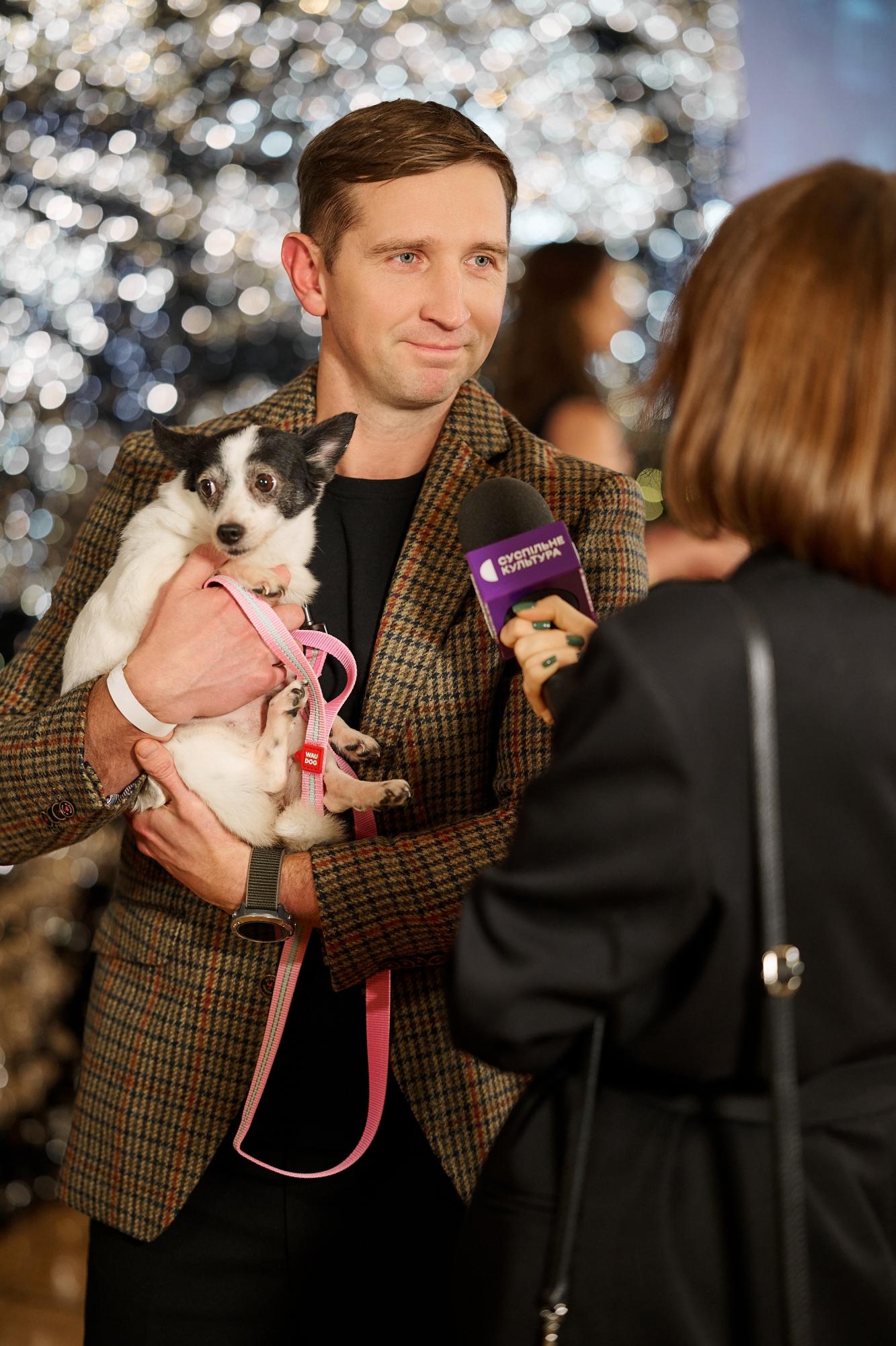 Українські зірки на червоній доріжці розчулили несподіваним жестом (фото)