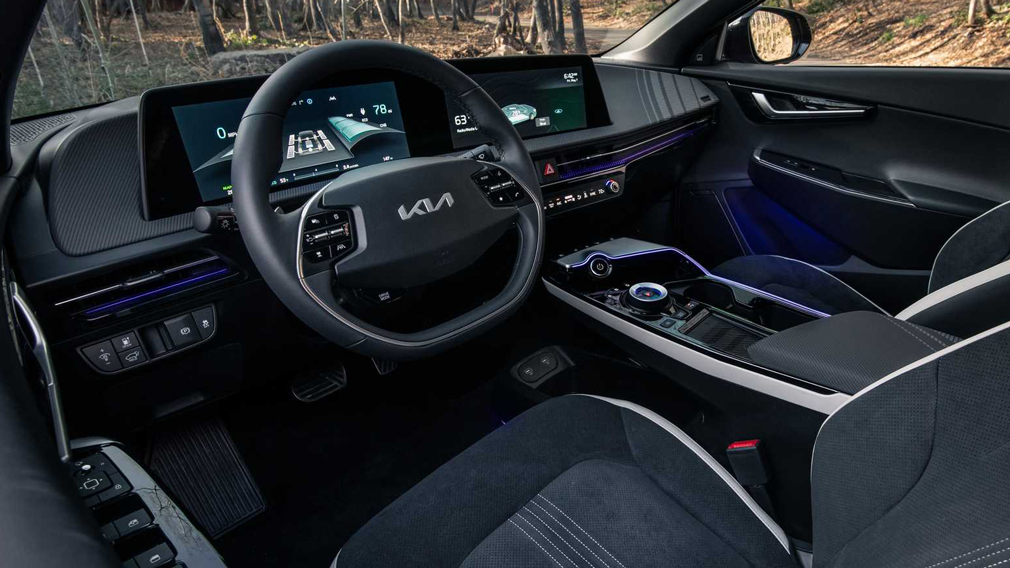 Стали известны цены на электрический кроссовер Kia EV6