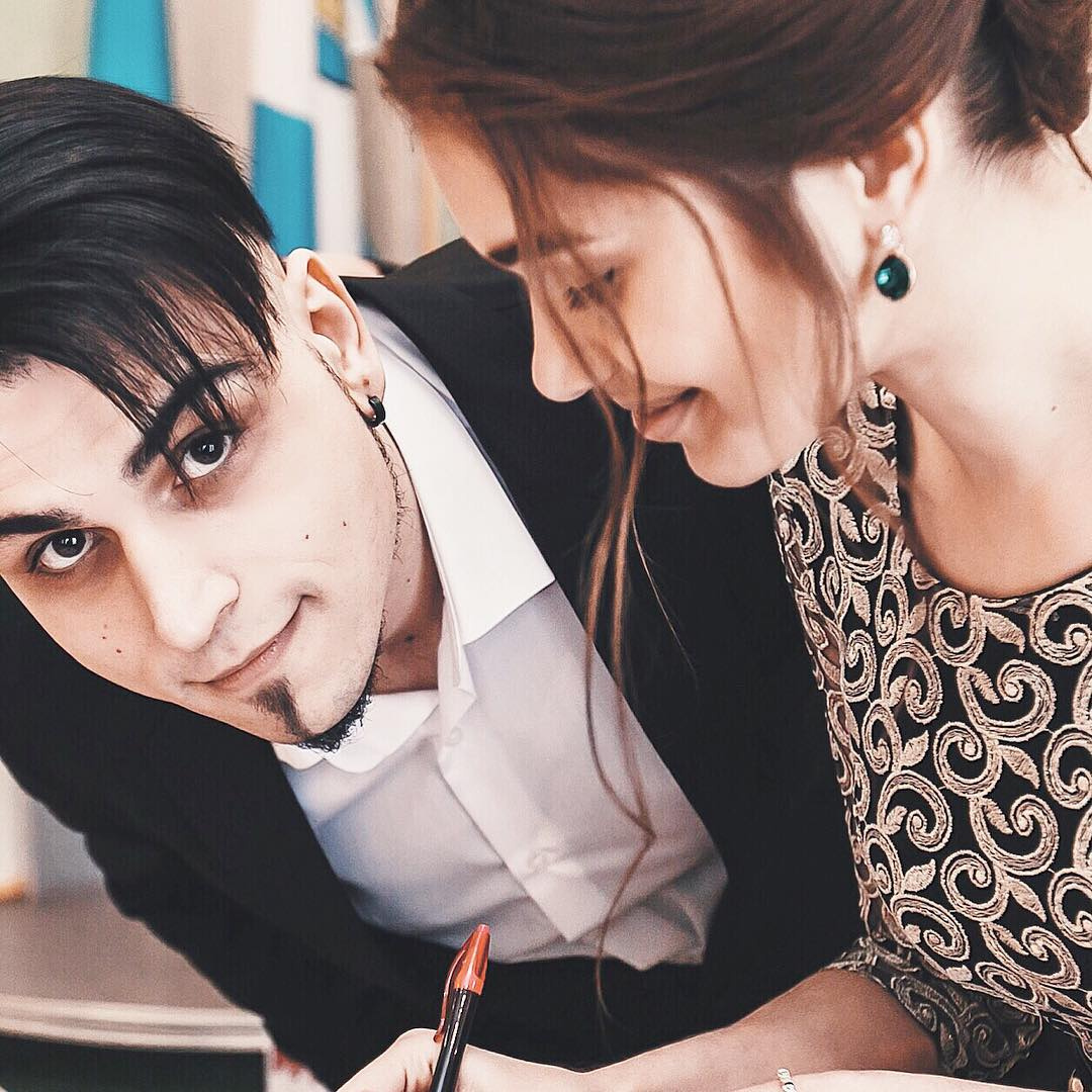 Такими ви їх не бачили: як виглядали Саша Бо та Ігор Пустовіт до того, як стали мегапопулярними (фото)