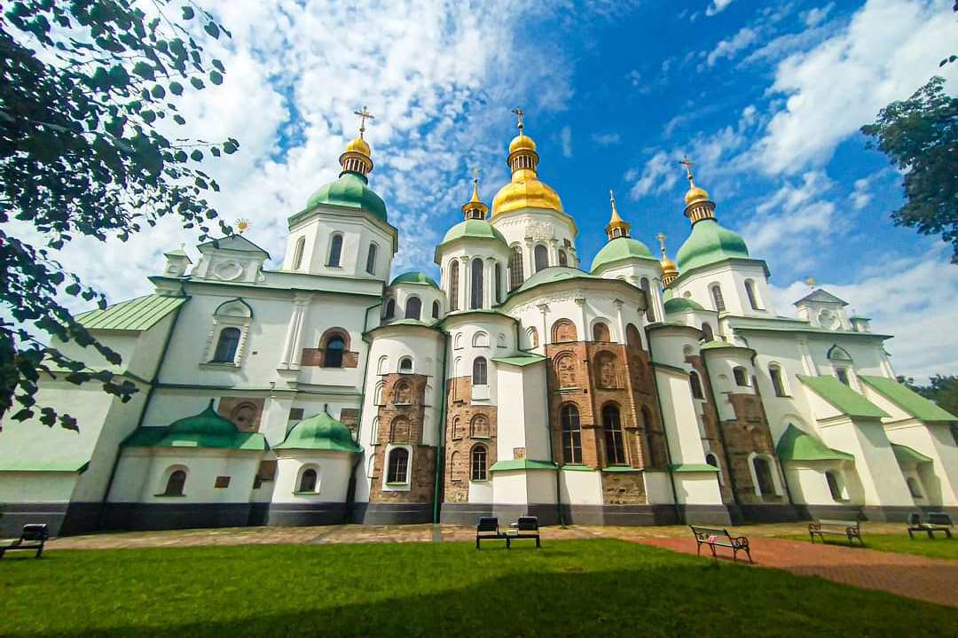 Музеї без бар'єрів. Куди вирушити в інклюзивний тур: найцікавіші локації в Україні